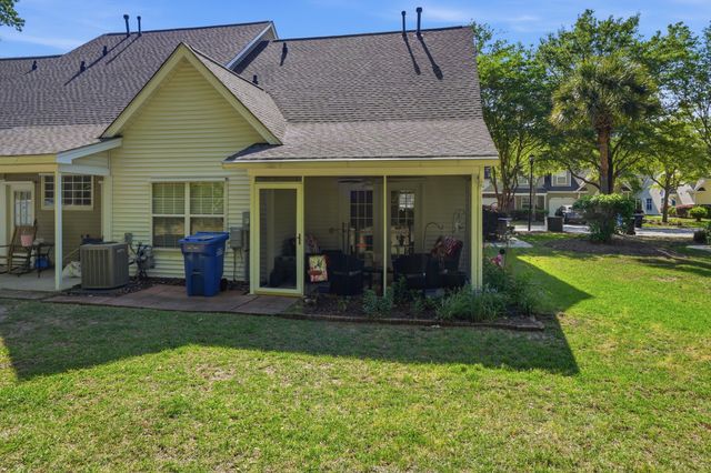 8663 Grassy Oak Trail, North Charleston, SC 29420
