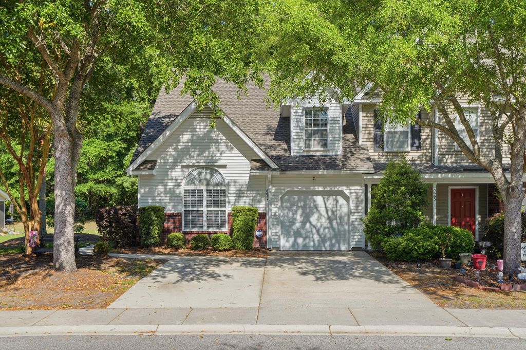 8663 Grassy Oak Trail, North Charleston, SC 29420
