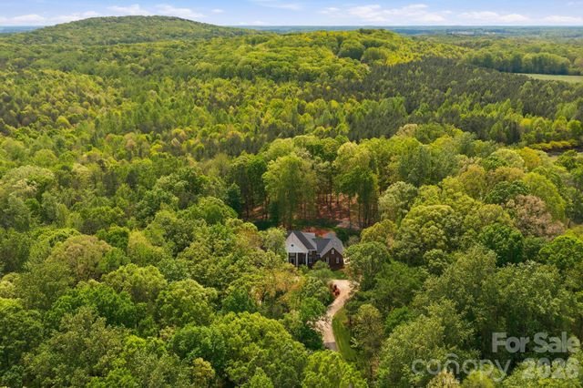 5675 Highway 55 Highway E, Clover, SC 29710
