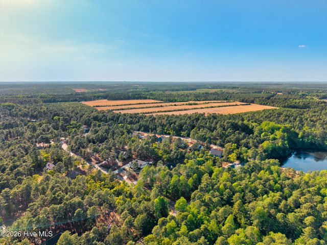 111 Ritter Drive, West End, NC 27376