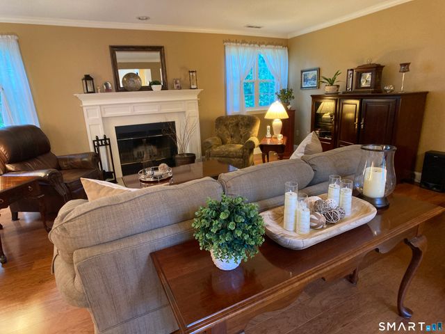 104 Redstone Circle 104, Rocky Hill, CT 06067
