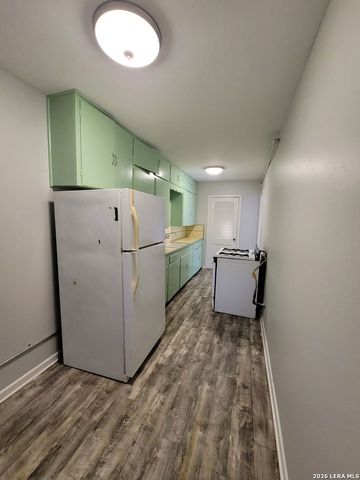 340 Natalen Ave Apt 3, San Antonio, TX 78209