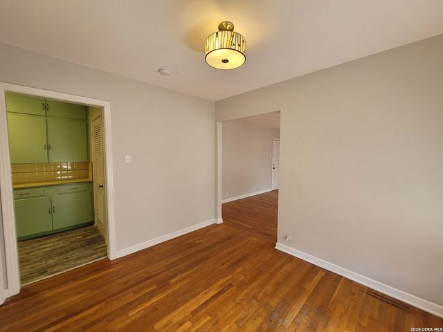 340 Natalen Ave Apt 3, San Antonio, TX 78209