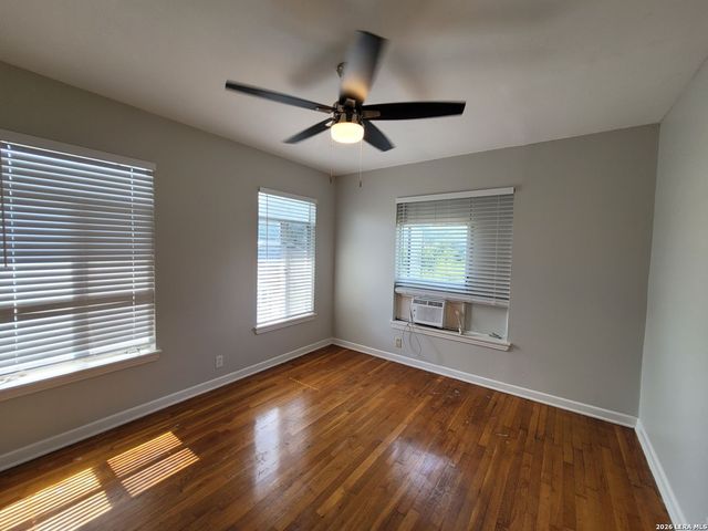 340 Natalen Ave Apt 3, San Antonio, TX 78209