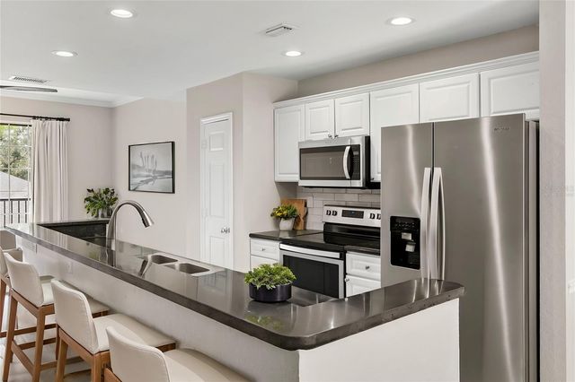 5222 HAMPTON BEACH PLACE, Tampa, FL 33609