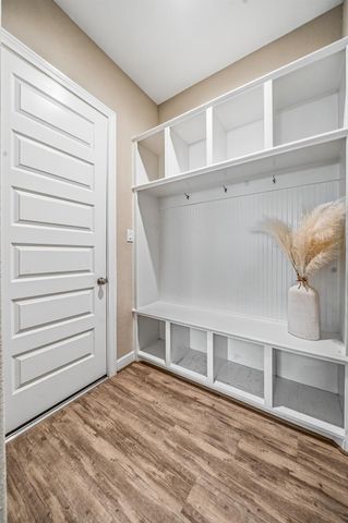 9908 Prairie House Lane, Houston, TX 77080