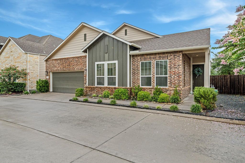 9908 Prairie House Lane, Houston, TX 77080