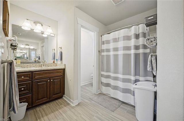 2534 Seven Eleven RD, Chesapeake, VA 23322