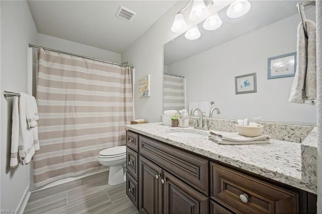 2534 Seven Eleven RD, Chesapeake, VA 23322