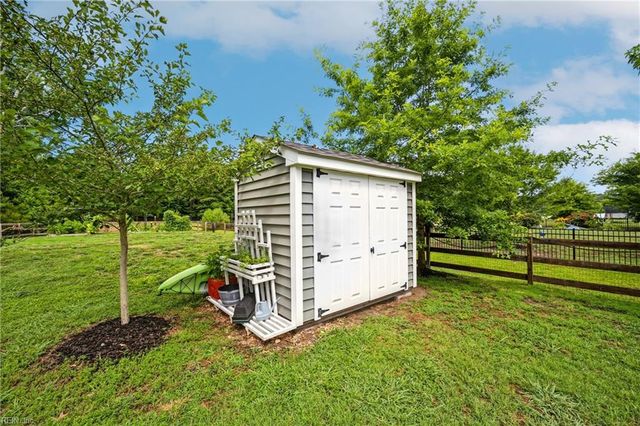 2534 Seven Eleven RD, Chesapeake, VA 23322