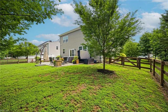 2534 Seven Eleven RD, Chesapeake, VA 23322