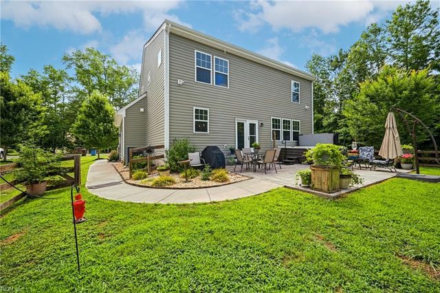 2534 Seven Eleven RD, Chesapeake, VA 23322