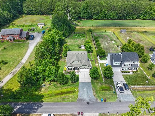 2534 Seven Eleven RD, Chesapeake, VA 23322