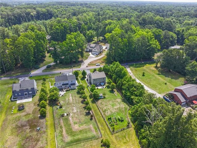 2534 Seven Eleven RD, Chesapeake, VA 23322