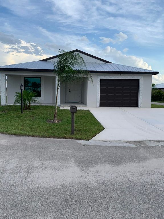 43 La Villa Way, Fort Pierce, FL 34951