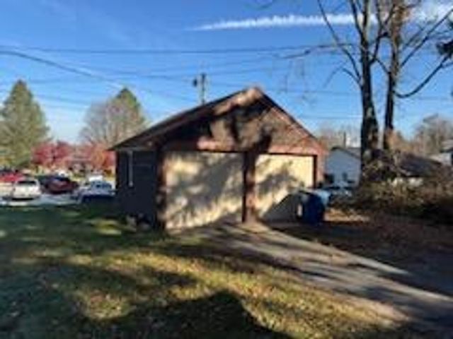 220 S State Street, Hart, MI 49420