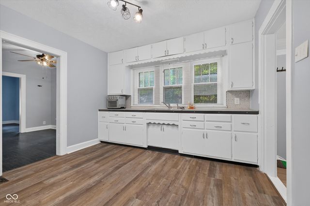 1003 W Troy Avenue, Indianapolis, IN 46225