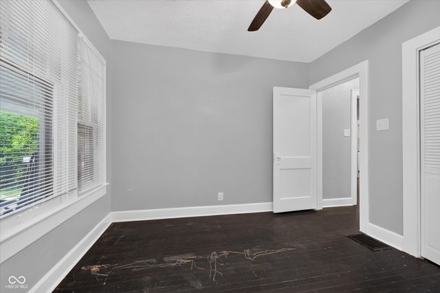 1003 W Troy Avenue, Indianapolis, IN 46225