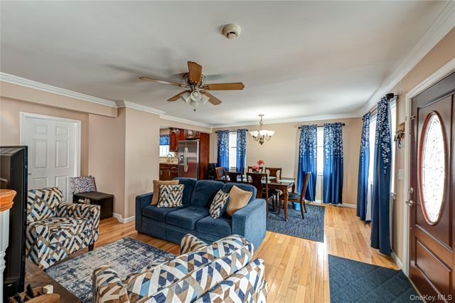 4 Morgan Avenue, Port Jefferson Station, NY 11776