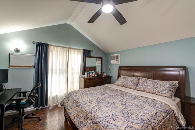 4 Morgan Avenue, Port Jefferson Station, NY 11776