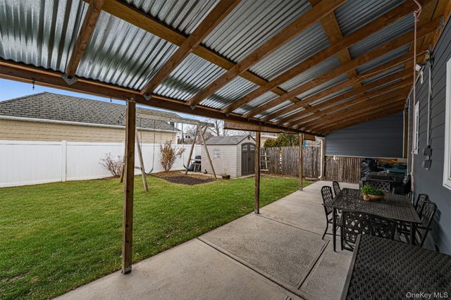 4 Morgan Avenue, Port Jefferson Station, NY 11776