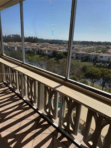 800 NE 195th St 714, Miami, FL 33179