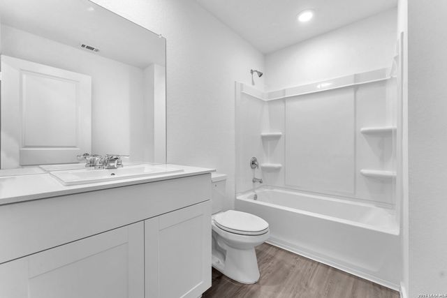 13806 Strange Way, San Antonio, TX 78221