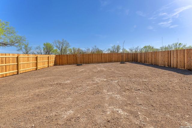 13806 Strange Way, San Antonio, TX 78221