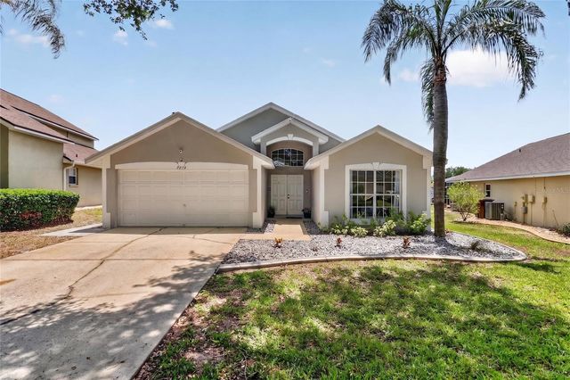 2272 MALLORY CIR CIRCLE, Haines City, FL 33844
