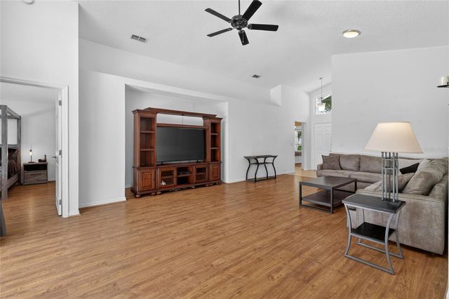 2272 MALLORY CIR CIRCLE, Haines City, FL 33844