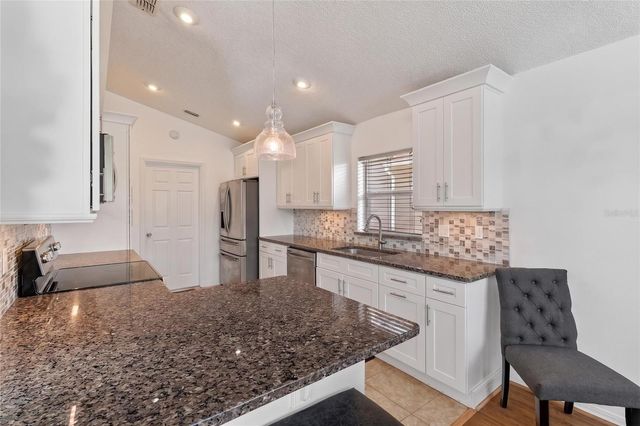 2272 MALLORY CIR CIRCLE, Haines City, FL 33844