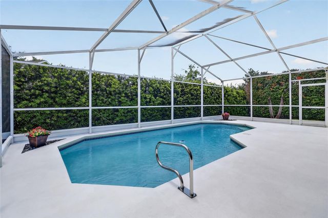 2272 MALLORY CIR CIRCLE, Haines City, FL 33844