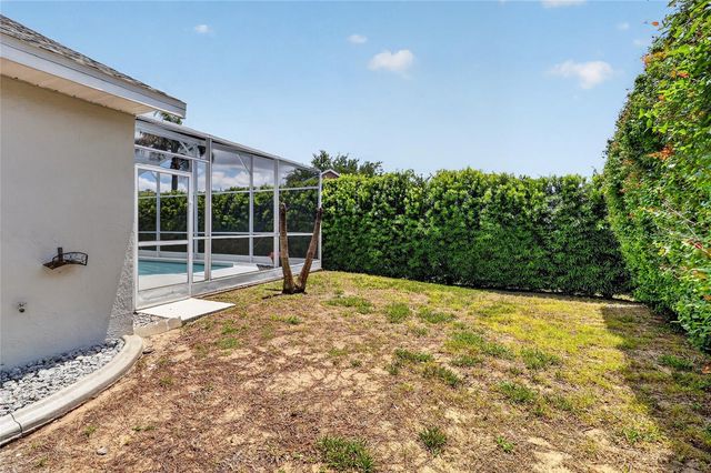 2272 MALLORY CIR CIRCLE, Haines City, FL 33844