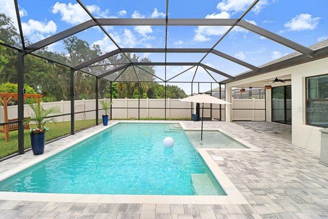 14610 HORSE TROT ROAD, Lithia, FL 33547