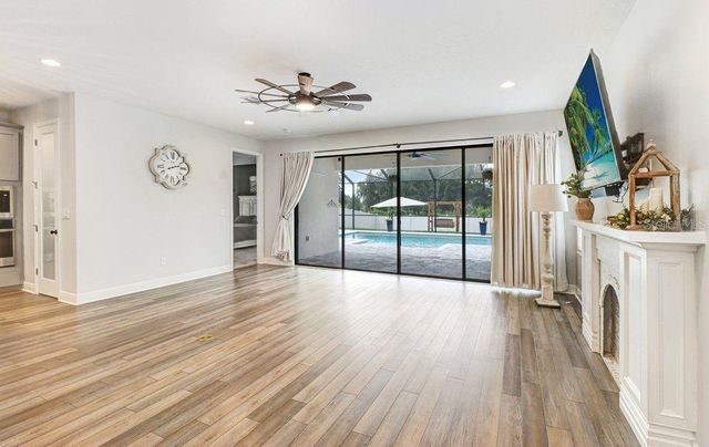 14610 HORSE TROT ROAD, Lithia, FL 33547