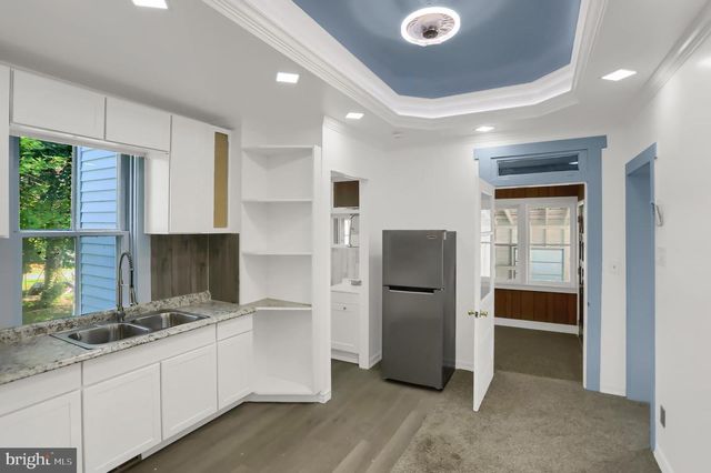 511 E MAIN ST, Middleburg, PA 17842