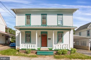 511 E MAIN ST, Middleburg, PA 17842