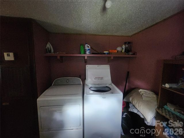 135 Watson Avenue, Taylorsville, NC 28681
