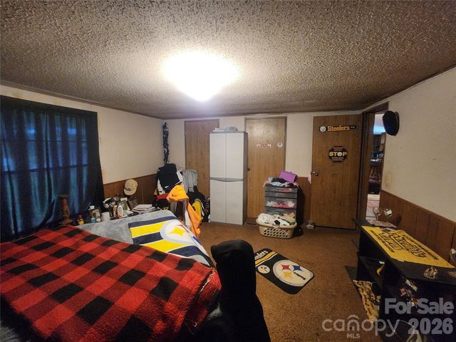 135 Watson Avenue, Taylorsville, NC 28681