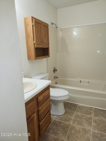 4 Taylor Place, Pinehurst, NC 28374