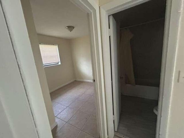 3370 NW 8th Place, Lauderhill, FL 33311
