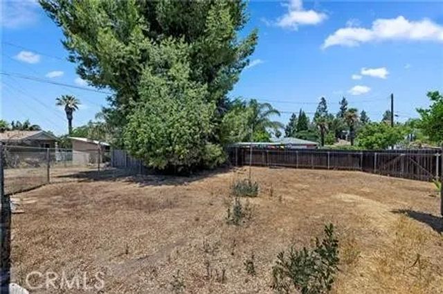 823 Filbert, Corona, CA 92879