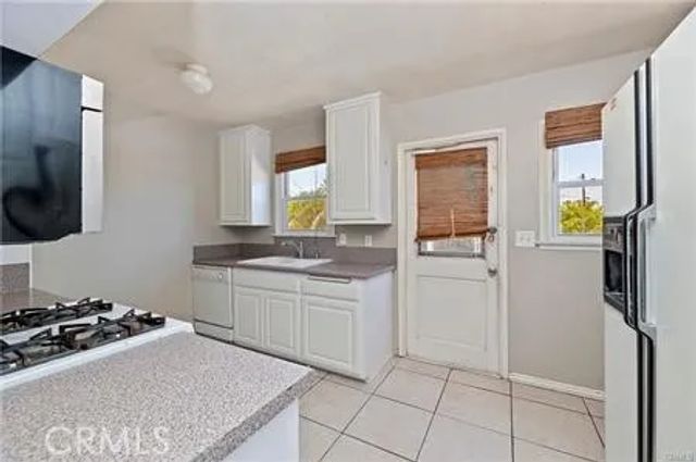 823 Filbert, Corona, CA 92879