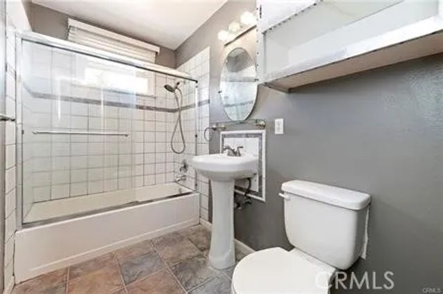 823 Filbert, Corona, CA 92879