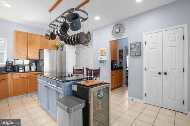 6806 LAKERIDGE DR, Fredericksburg, VA 22407