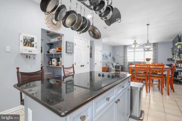 6806 LAKERIDGE DR, Fredericksburg, VA 22407