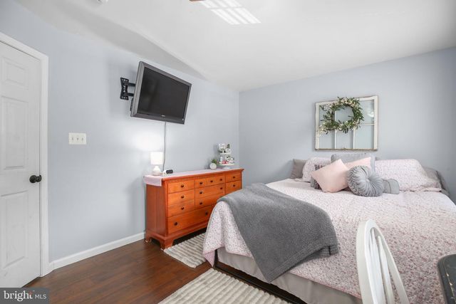 6806 LAKERIDGE DR, Fredericksburg, VA 22407