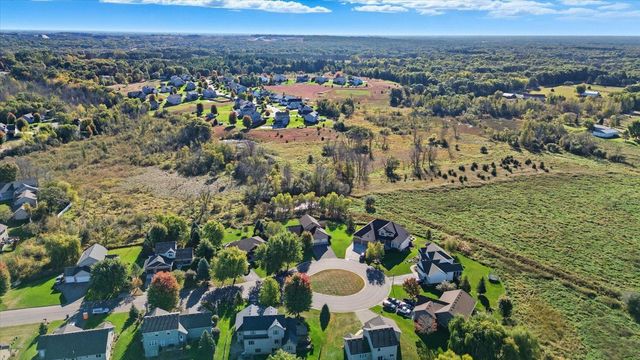 21331 Queen Court NW, Elk River, MN 55330