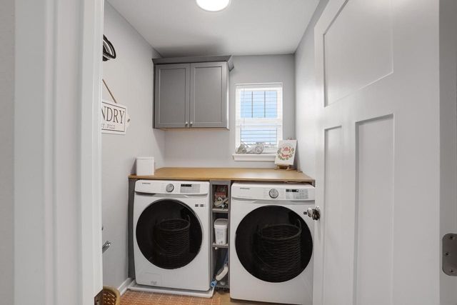 2826 Yahara DRIVE, Summit, WI 53066