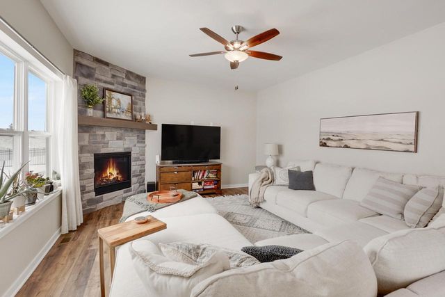 2826 Yahara DRIVE, Summit, WI 53066